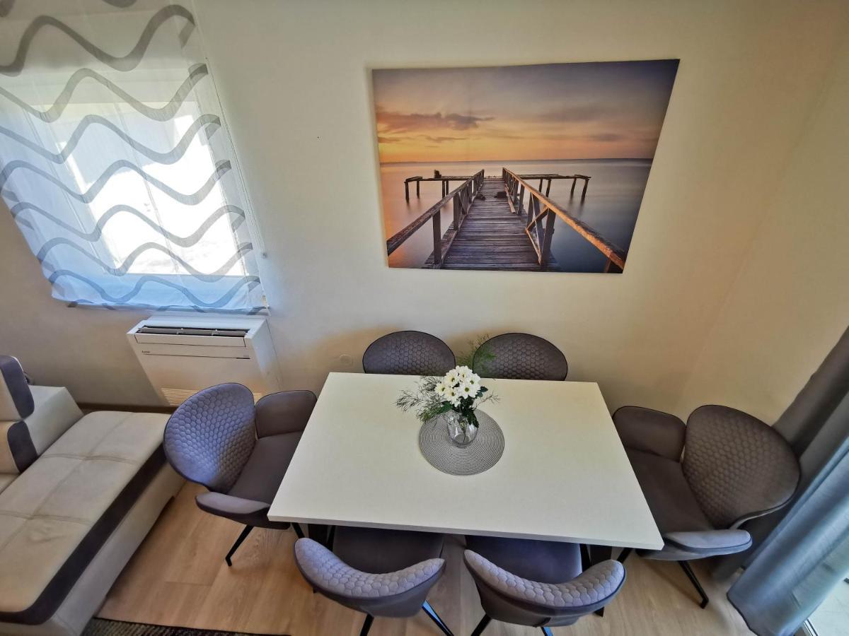 Apartment Ližnjan Εξωτερικό φωτογραφία