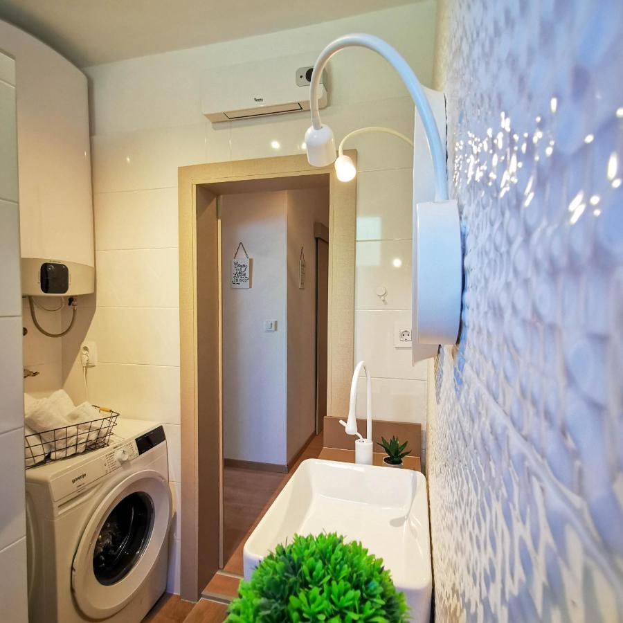Apartment Ližnjan Εξωτερικό φωτογραφία