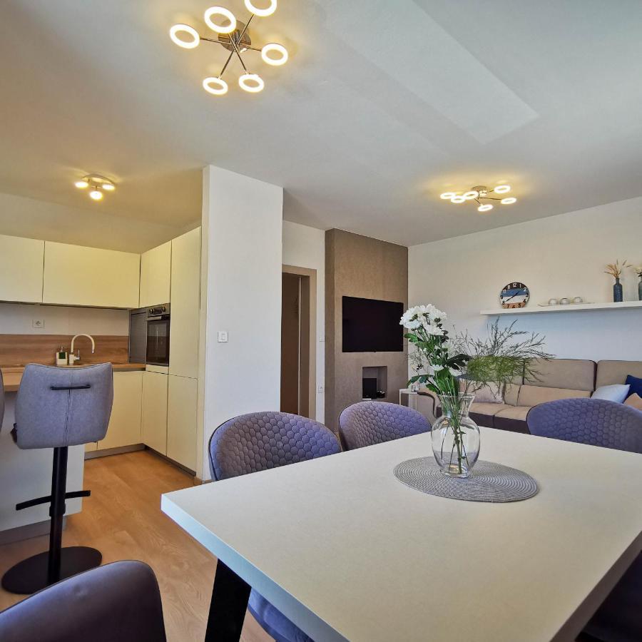 Apartment Ližnjan Εξωτερικό φωτογραφία